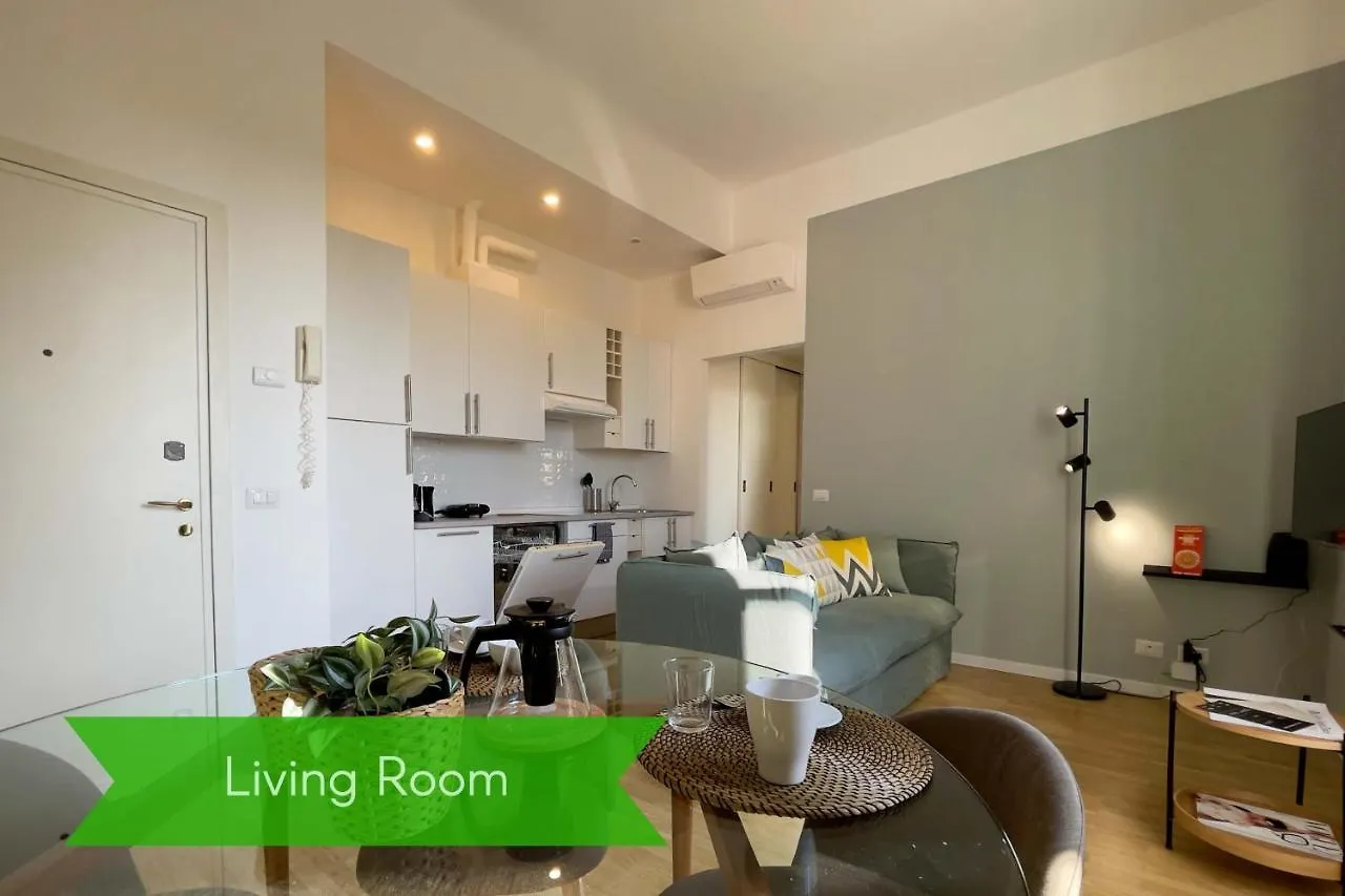 Elegant Apartment Near Brera Area Μιλάνο
